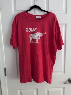Daydreamer vintage red tshirt, size XL.